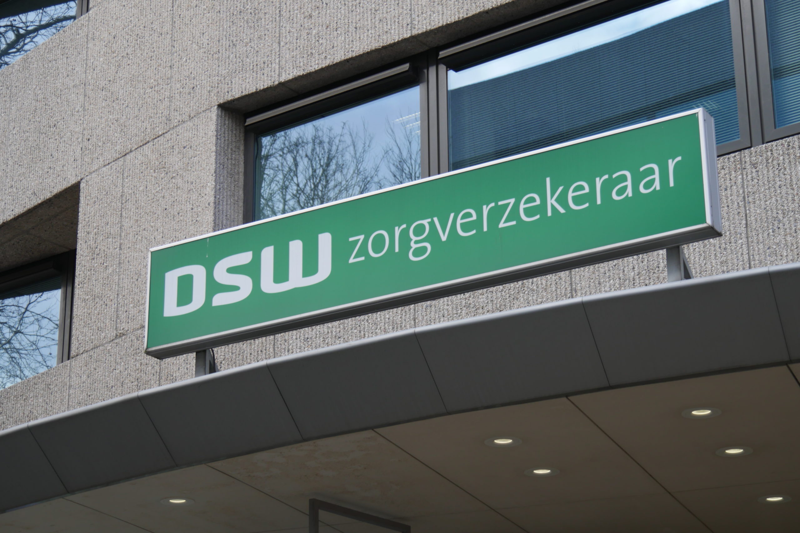 Premie basisverzekering DSW stijgt 7,6%